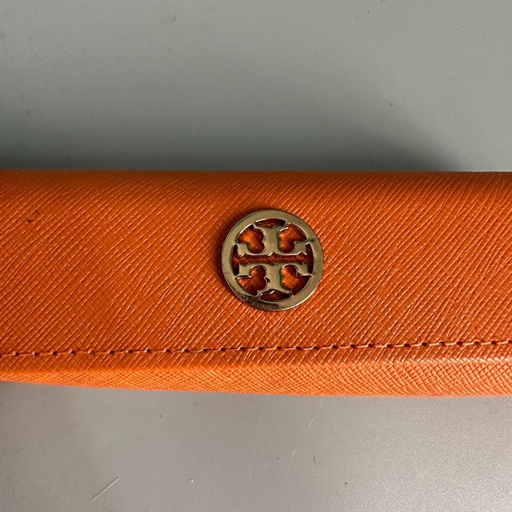 Tory Burch‎ Orange Saffiano Leather Sunglasses Case Gold Logo Magnetic Closure